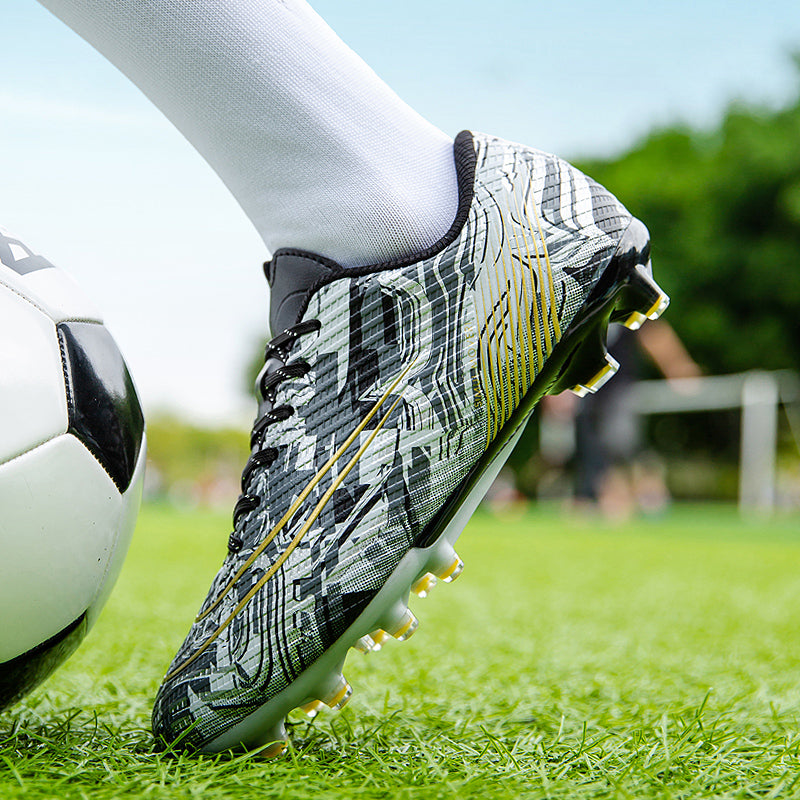 New Long-studded Soccer Shoes